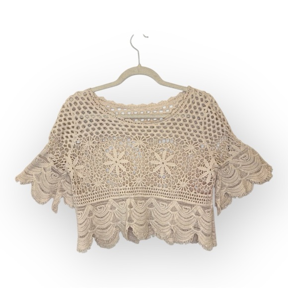 Source Unknown Tops - Boho Crochet Lace Crop Top Cream Scallop Hem Festival Beachy Cotton Small